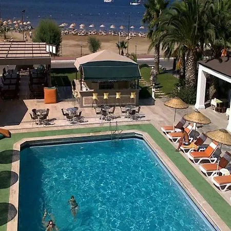 Отель Kassandra Битез