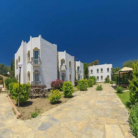 Kassandra Hotel 2*