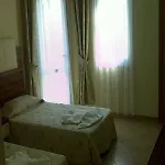 Hotel Kassandra 2*