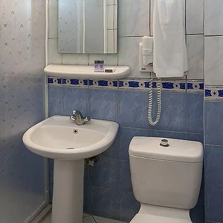 فندق Kassandra 2*
