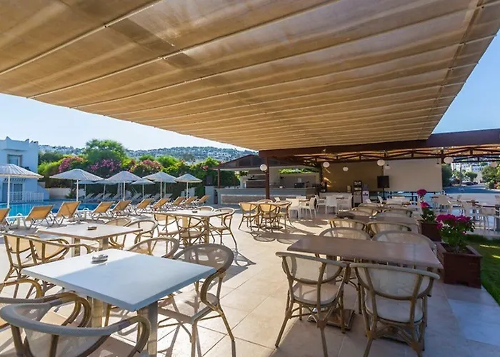 Kassandra Hotel